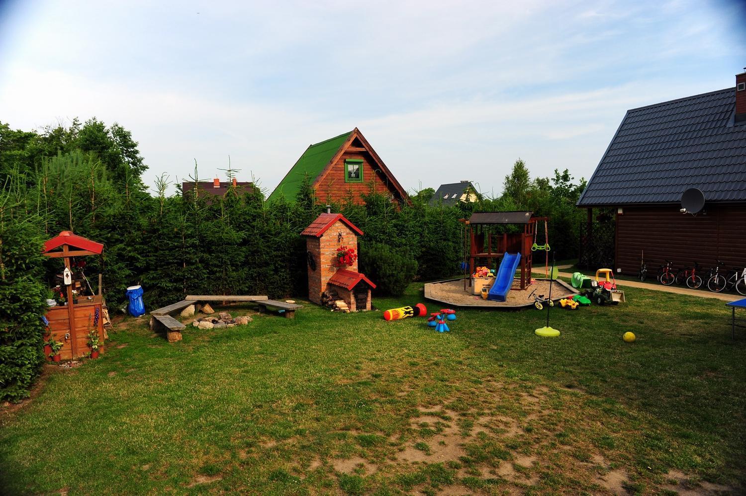 Caloroczne Domki Nad Morzem I Jeziorem Jezierzany Extérieur photo